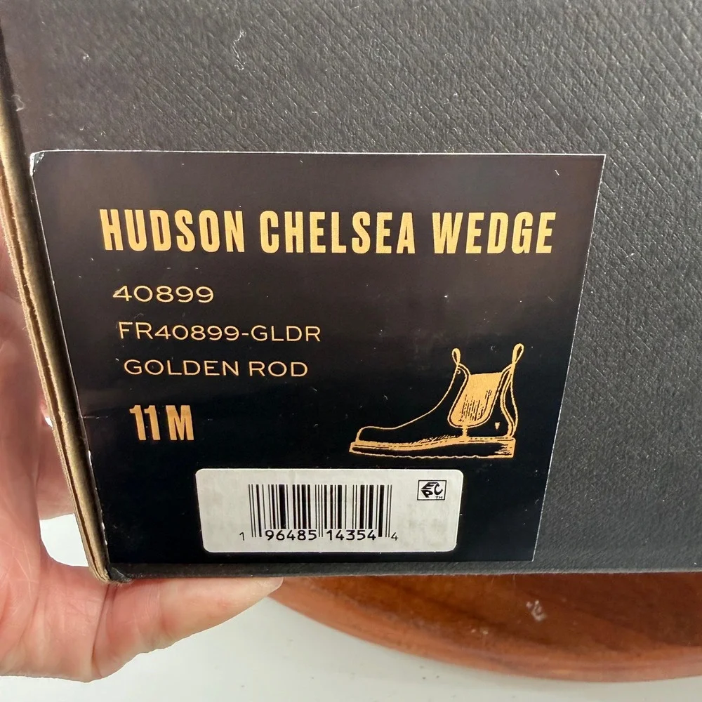 Frye Hudson Chelsea Wedge Boots Golden Rod Suede Leather FR40899 Mens‎ 11 M